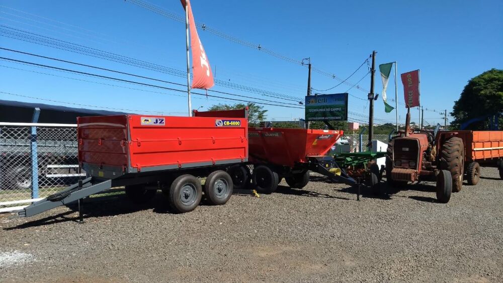 Imagem adicional 24 do item Carreta Basculante Metálica